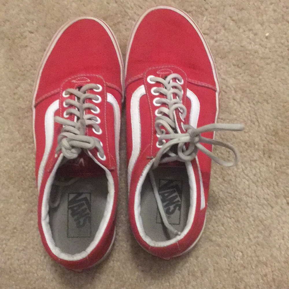 van (red)